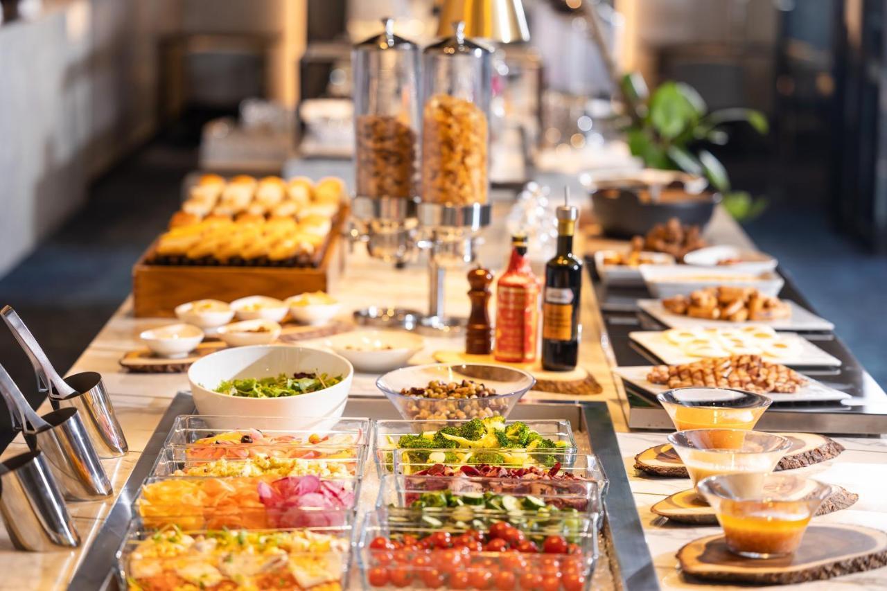 Cross Hotel Osaka Ngoại thất bức ảnh