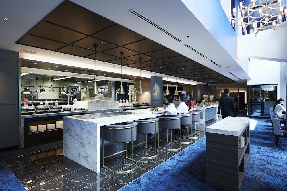 Cross Hotel Osaka Ngoại thất bức ảnh